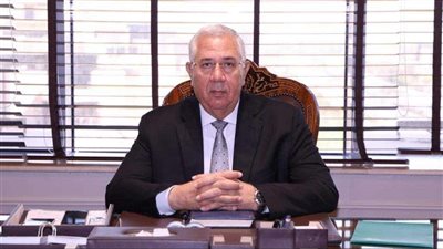 القصير يهنئ العاملين بالقطاع الزراعي والفلاحين بشهر رمضان المبارك