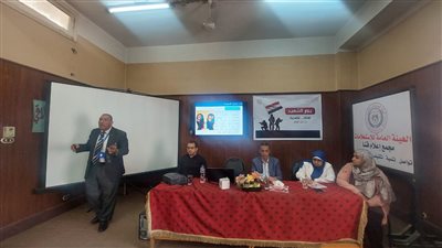 ضمن احتفالات يوم الشهيد.. مركز النيل بقنا ينظم ندوة بعنوان 