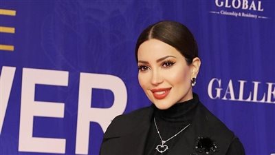 نسرين طافش تتزين بأرقى الإكسسوارات الفضية