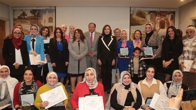 نساء مبدعات.. نيفين الكيلاني تشهد احتفالية وزارة الثقافة باليوم العالمي للمرأة وتُكرم الحاصلات على جوائز الدولة  