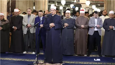 بث مباشر.. شعائر صلاة التراويح من جامع الأزهر