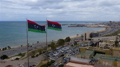  ممثلو الإدارات المتنافسة في ليبيا  يتعهدون بتشكيل حكومة موحدة