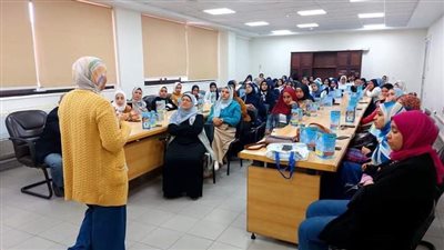 مياه بني سويف تنظم لقاء توعوي لنادي فتيات مركز شباب الفشن
