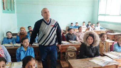 وكيل تعليم الشرقية يُشيد بإرتفاع نسبة حضور الطلاب بالمدارس 
