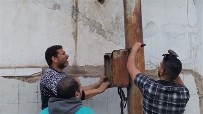 استجابة للوفد.. إنهاء مشكلة أعمدة الكهرباء بمركز شباب ميت الخولي عبدالله بدمياط 