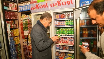 الغربية تنفذ حملة تفتيشية على محال بيع السلع الغذائية 