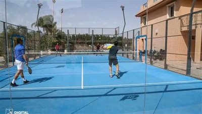 ختام بطولة البادل الودية الثانية بإنبي بحضور رئيس النادي 