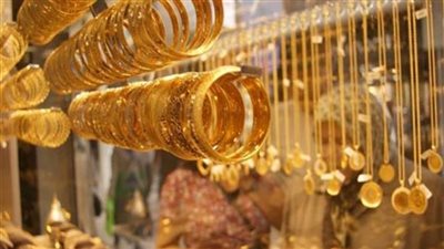 الذهب يسجل مكاسب أسبوعية 3% مع تعزيز رهان خفض الفائدة