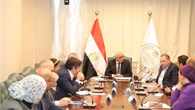 وزير التربية والتعليم يستقبل وفد الوكالة الأمريكية للتنمية الدولية 