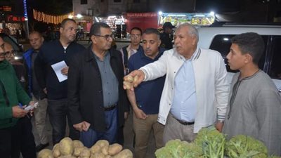 محافظ الوادى الجديد يوجه بالتوسع فى معارض اهلا رمضان