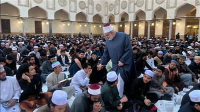 وكيل الأزهر يشهد تحضيرات الإفطار الجماعي بالجامع الأزهر