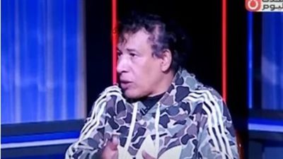 مجال الغناء باظ.. إسلام خليل يفتح النار على مطربي المهرجانات (فيديو)