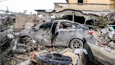 قتلى وجرحى في قصف إسرائيلي على سيارة جنوب مدينة صور اللبنانية