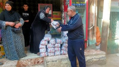 بـ 27 جنيه.. توزيع 45 طن سكر بمدينة القناطر الخيرية 