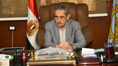 محافظ الغربية يناقش الموقف التنفيذي لمشروعات طنطا