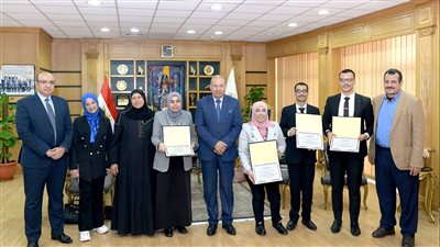 جامعة المنصورة تكرم  ذوى الهمم الفائزين في مشروع دعم الحكومة الإلكترونية والإبتكار