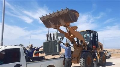  تركيب محولات كهرباء جديدة بمدينة الشيخ زويد بشمال سيناء 