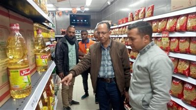 تحرير ١٢٤ محضرا تموينيا في حملات رقابية بالمنيا