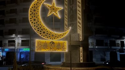 مجسمات فوانيس وإضاءة في كل شارع.. مدينة الأقصر تستقبل 