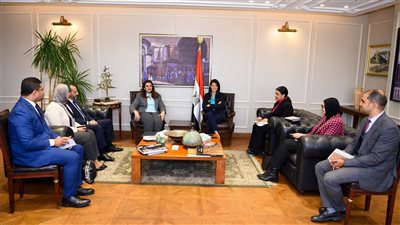 وزيرتا الهجرة والتعاون الدولي تبحثان ملفات العمل المشترك