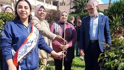 تفعيل مبادرة 100 مليون شجرة بمشاركة مدرسة