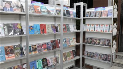 هيئة الكتاب تطلق فعالياتها الرمضانية بإتاحة إصدارات مخفضة في منفذ المعرض الدائم