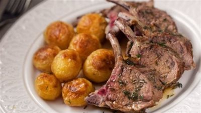 الريش الضاني بالبطاطس