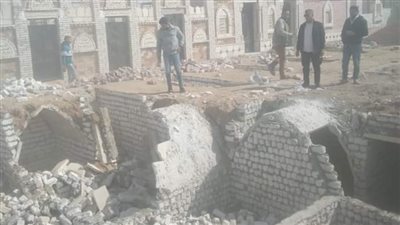 إزالة 150 مقبرة مخالفة بأرض جمعية النصر بالقليوبية