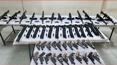 ضبط 60 سلاح ناري في حملة أمنية بأسيوط 