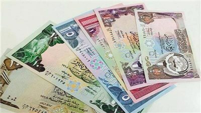 أسعار صرف الدينار الكويتي بالبنوك صباح اليوم السبت 