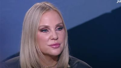 شيرين رضا تنسحب من برنامج العرافة بعد سؤال قاس (فيديو)