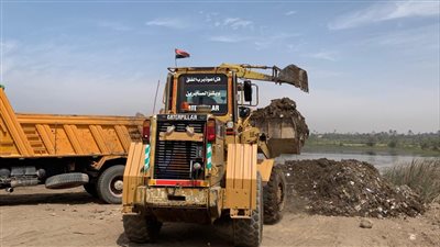 أسيوط تنفذ حملة لإزالة التعديات على النيل وأملاك الري بأبوتيج