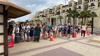 اقبال كثيف للمواطنين الروس على الانتخابات الرئاسية 2024 بالغردقة