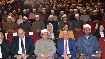 سكرتير عام الإسماعيلية يشهد الاحتفالية السنوية للجامع الأزهر الشريف 