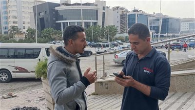 شاهد عيان يكشف كواليس حريق مجمع بنوك القاهرة الجديدة 