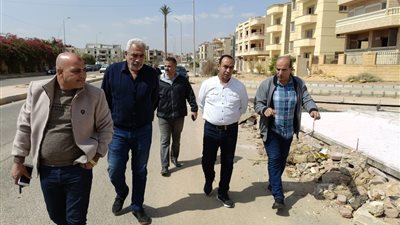 رئيس جهاز الشروق يتفقد مشروع رفع كفاءة الطرق وتنسيق الموقع بحي النادي 