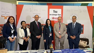 فتاة 16 عاما تلقي الكلمة الافتتاحية بمنتدى الشباب الدولي للوقاية من المخدرات بفيينا