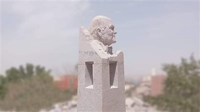 صندوق التنمية الثقافية يكشف حقيقة تحطيم تمثال طبيب القلب العالمي مجدي يعقوب