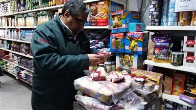 ضبط 121 مخالفة تموينية بمراكز القليوبية