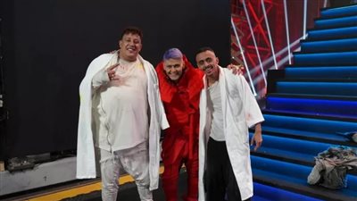 مشادة كلامية واشتباك بالأيدي|القصة الكاملة لأزمة حمو بيكا مع كزبرة ورامز جلال ينهي الخلاف 