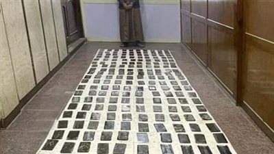 ضربة قوية للاجهزة  الامنية ضبط تاجر يهرب حشيش ب 3 مليون و 850 الف جنية