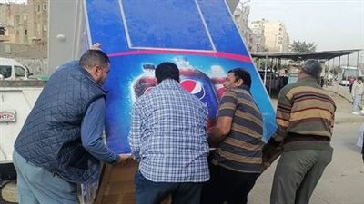  إزالة المحلات والأكشاك المخالفة بحى غرب شبرا الخيمة