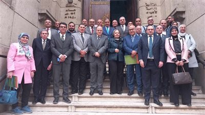 رئيس هيئة الدواء يناقش قضايا المهنة خلال “زيارته لنقابة الصيادلة”