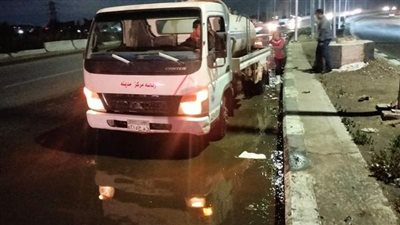  استمرار رفع آثار الأمطار من نفق طوخ بالقليوبية