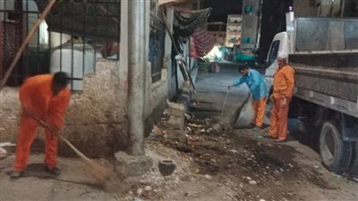 إزالة فورية لاكوام القمامة بالمركز الطبى بنجع حمادي