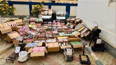 حبس 3 أشخاص متهمين بالإتجار وتصنيع الألعاب النارية بالفيوم