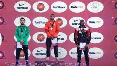 طالب بجامعة القناة يحصد  ذهبية في بطولة إفريقيا للمصارعة الرومانية