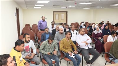 وكيل صحة قنا يعقد اجتماعا لبحث تشغيل مستشفي نجع حمادي الجديدة