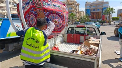 حملة لإزالة المخالفات والإشغالات في دمياط الجديدة