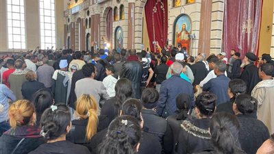 وصول جثامين الرهبان الثلاثة لدير الأنبا صموئيل بالمنيا 